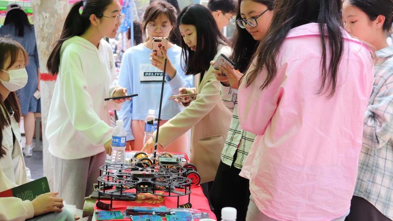 如何选择合适的系统集成商：厂家直销采购指南**